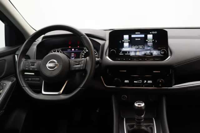 Nissan Qashqai (2022) thumbnail 5