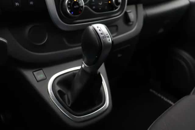 Nissan NV300 (2021) thumbnail 26