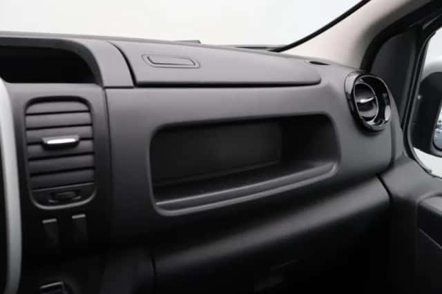 Nissan NV300 (2021) thumbnail 34