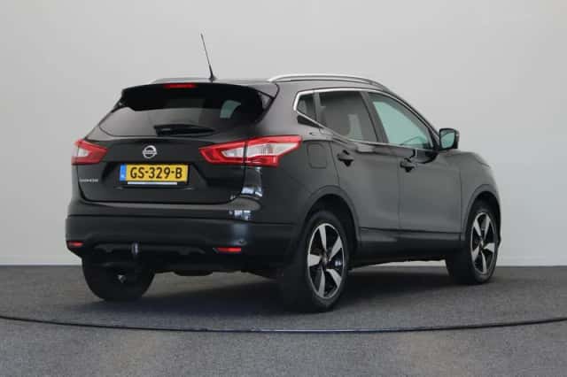 Nissan Qashqai (2015) thumbnail 11