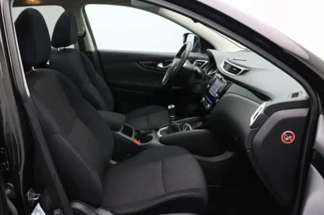 Nissan Qashqai (2015) thumbnail 15