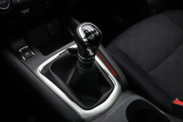 Nissan Qashqai (2015) thumbnail 29