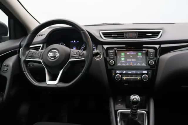 Nissan Qashqai (2021) thumbnail 5