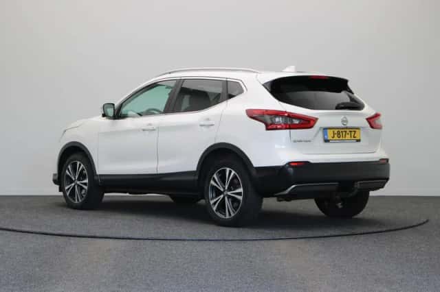 Nissan Qashqai (2019) thumbnail 2