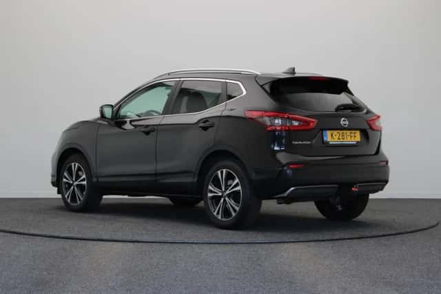 Nissan Qashqai (2019) thumbnail 2