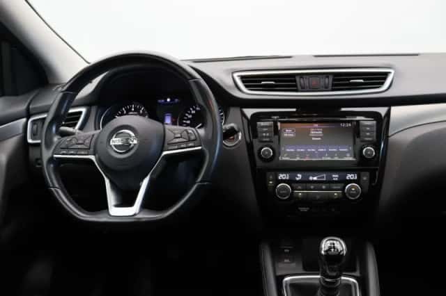 Nissan Qashqai (2019) thumbnail 4