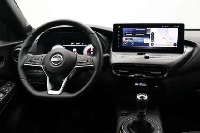 Nissan Juke (2025) thumbnail 5
