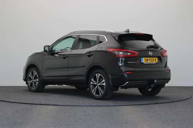 Nissan Qashqai (2018) thumbnail 2