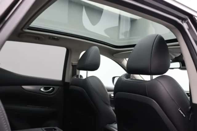 Nissan Qashqai (2018) thumbnail 4