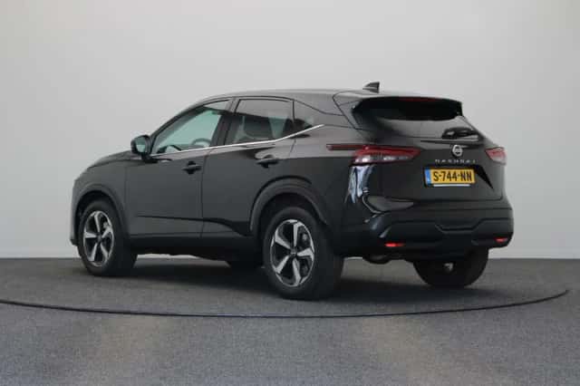 Nissan Qashqai (2021) thumbnail 2