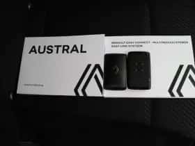 Renault Austral (2024) thumbnail 16