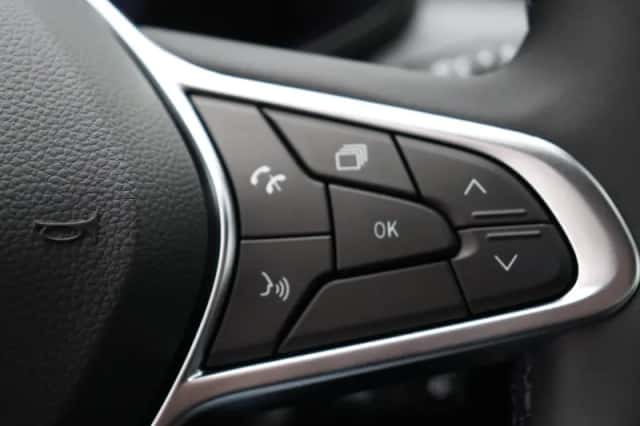 Renault Clio (2025) thumbnail 6