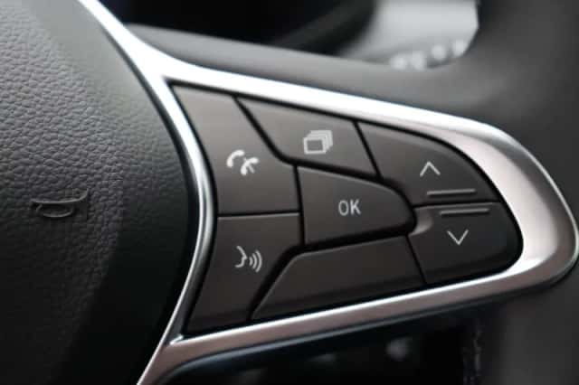 Renault Clio (2025) thumbnail 6