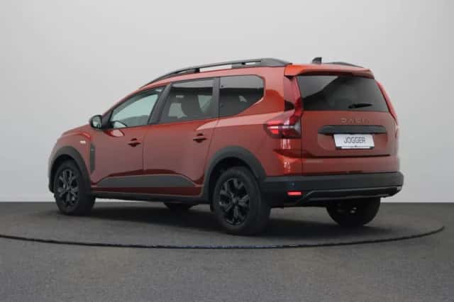Dacia Jogger (2024) thumbnail 2