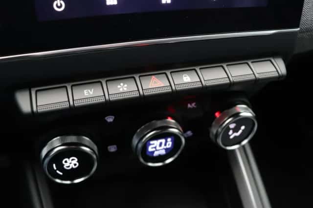 Renault Clio (2025) thumbnail 27