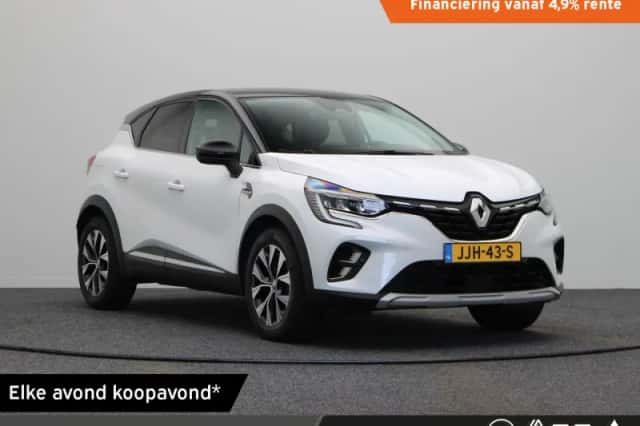 Renault Captur (2024) thumbnail 1