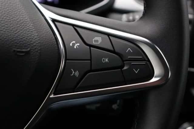Renault Captur (2024) thumbnail 22