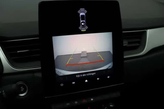 Renault Captur (2024) thumbnail 45
