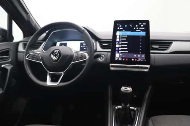 Renault Captur (2024) thumbnail 41