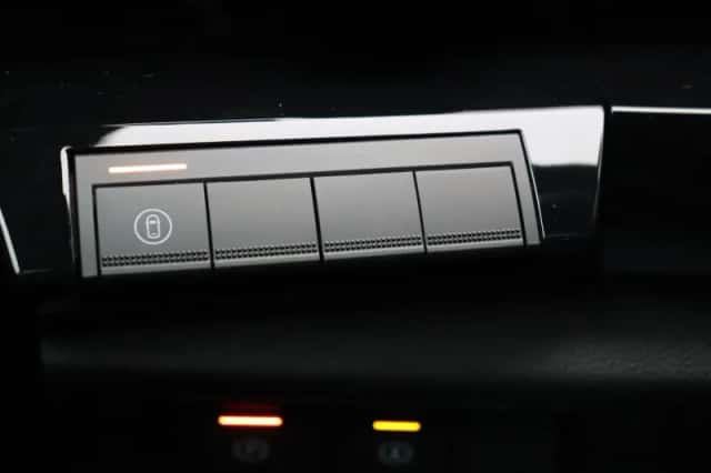 Renault Austral (2025) thumbnail 22