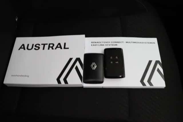 Renault Austral (2025) thumbnail 40