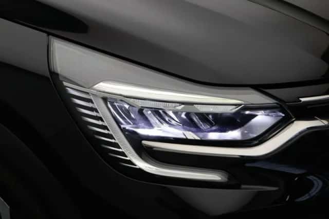 Renault Captur (2021) thumbnail 48