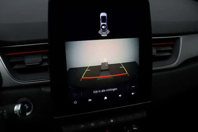 Renault Captur (2021) thumbnail 50