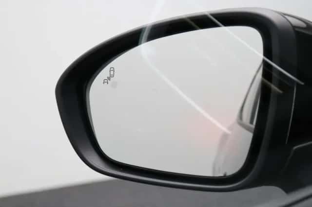 Renault Clio (2023) thumbnail 46