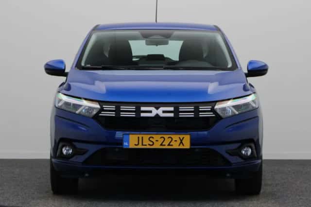 Dacia Sandero (2025) thumbnail 6