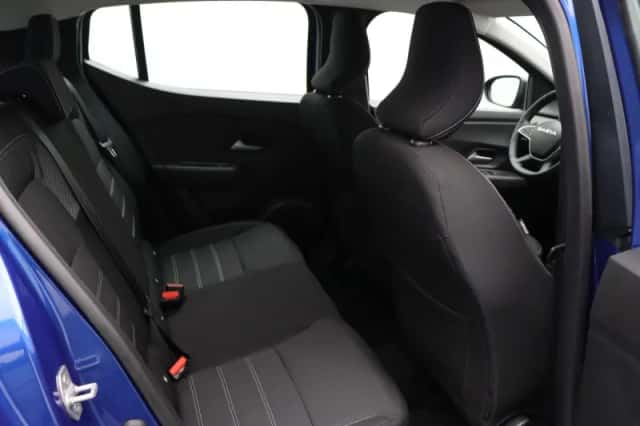 Dacia Sandero (2025) thumbnail 8