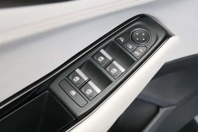 Renault Espace (2023) thumbnail 22