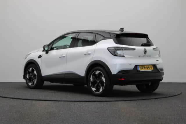 Renault Captur (2025) thumbnail 2