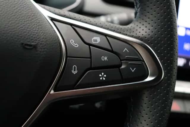 Renault Captur (2025) thumbnail 22