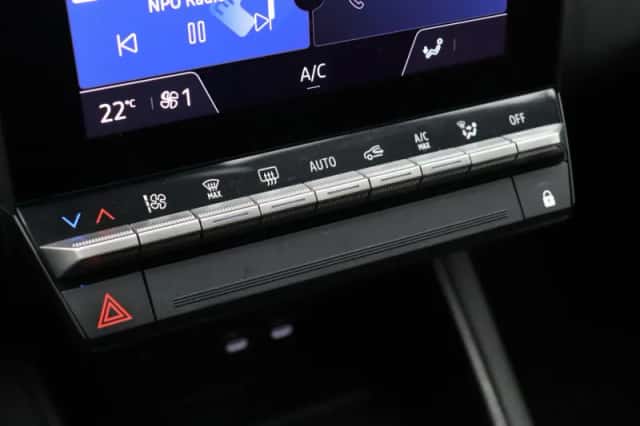 Renault Captur (2025) thumbnail 30