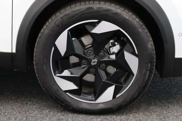 Renault Captur (2025) thumbnail 43