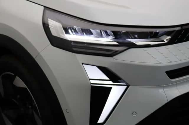 Renault Captur (2025) thumbnail 44