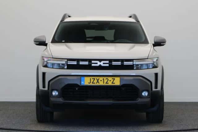 Dacia Duster (2024) thumbnail 6