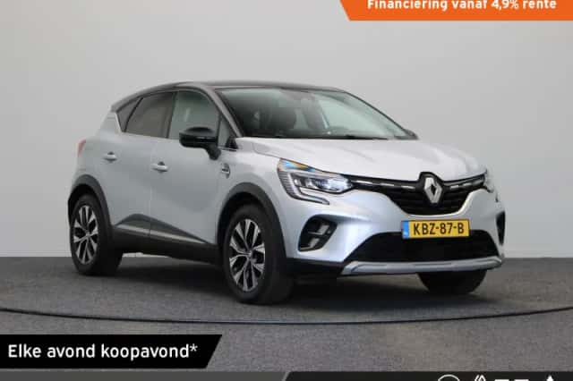 Renault Captur (2024) thumbnail 1