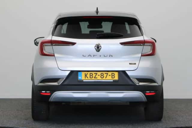 Renault Captur (2024) thumbnail 7
