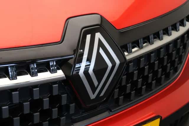 Renault Austral (2023) thumbnail 46