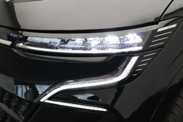 Renault Mégane E-Tech (2024) thumbnail 12