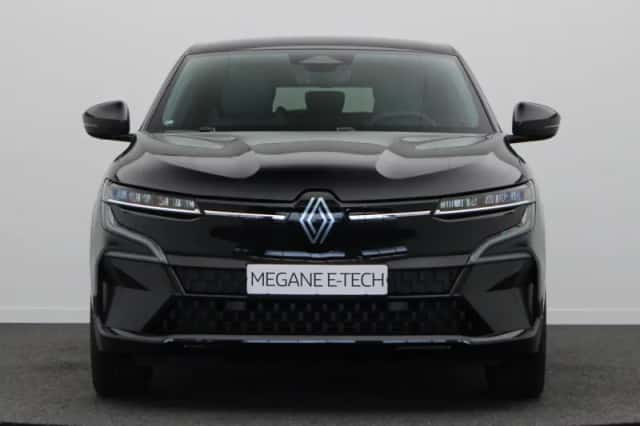 Renault Mégane E-Tech (2024) thumbnail 5