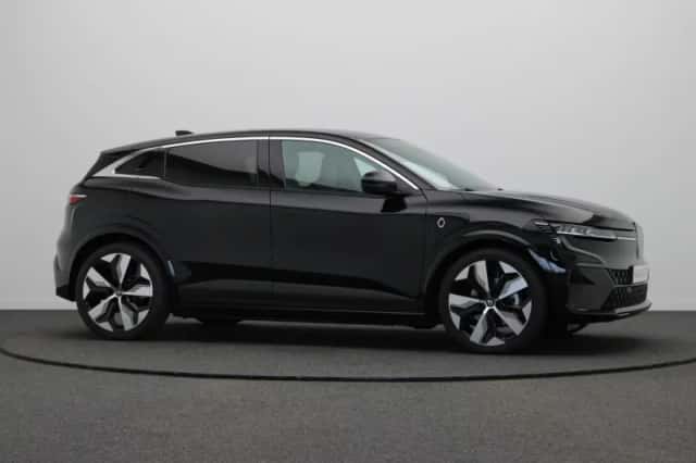 Renault Mégane E-Tech (2024) thumbnail 10