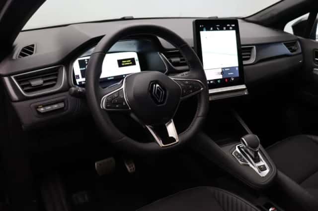 Renault Captur (2025) thumbnail 18