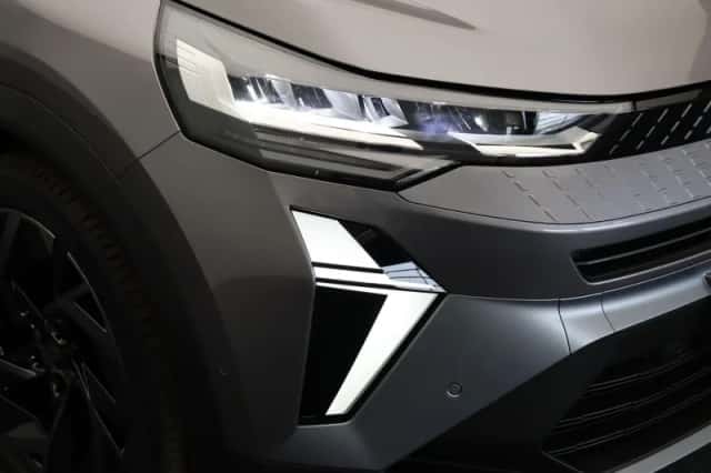 Renault Captur (2025) thumbnail 45