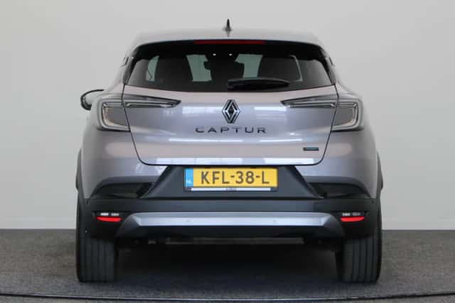 Renault Captur (2025) thumbnail 7