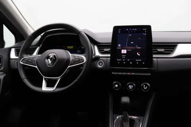 Renault Captur (2024) thumbnail 4