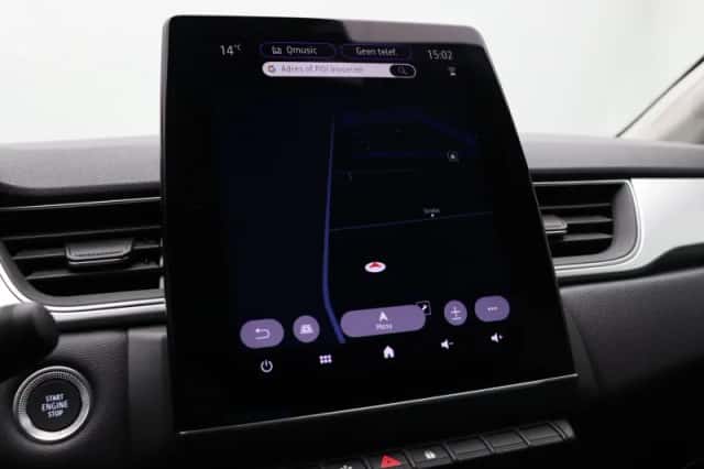 Renault Captur (2024) thumbnail 33