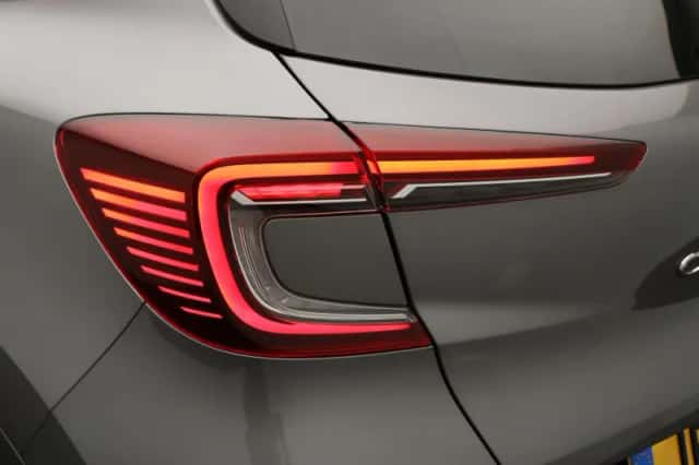 Renault Captur (2024) thumbnail 40