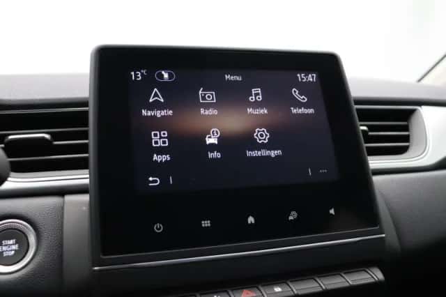 Renault Captur (2022) thumbnail 33